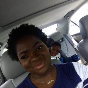 Meet your Posher, Andrea